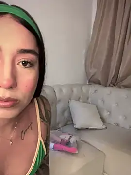 KaditaNavarro online show from February 14, 12:18 am