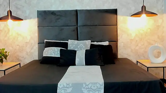 RaphaelDufort online show from October 6, 11:57 pm