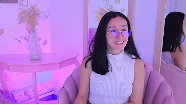 Ginevra esposito online show from September 10, 1:00 pm