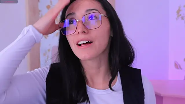 Ginevra esposito online show from September 13, 12:49 pm