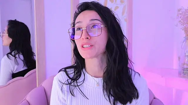 Ginevra esposito online show from October 8, 2:58 pm