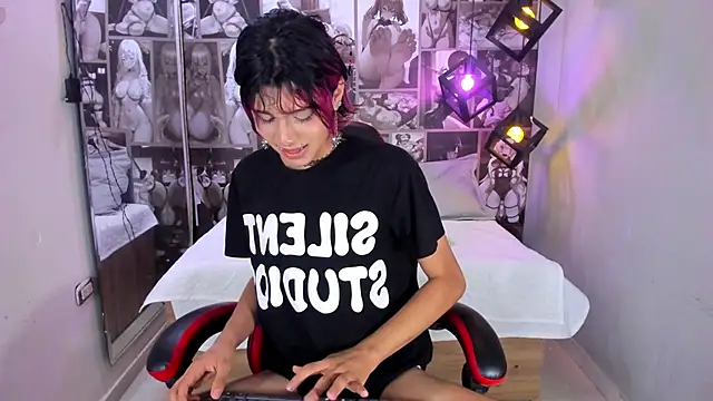 Snapshot of Dan_Copers chatting on November 25, 11:05 pm Dan Copers online show from November 25, 11:05 pm