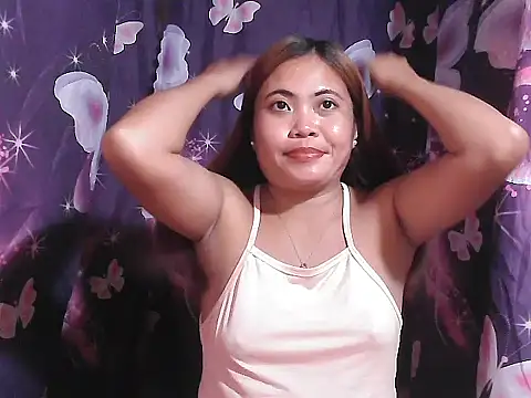 Snapshot of Hot_Samantha4u chatting on May 16, 9:50 am Hot Samantha4u online show from May 16, 9:50 am
