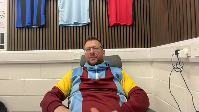 bilf1978 online show from February 10, 11:47 am