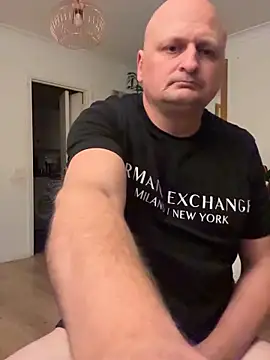 Snapshot of Attila120 chatting on October 25, 6:02 pm Attila120 online show from October 25, 6:02 pm