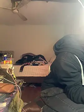 XanderOzzz online show from February 22, 4:13 am