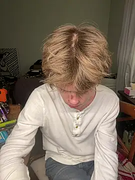 Snapshot of XanderOzzz chatting on July 8, 12:59 am XanderOzzz online show from July 8, 12:59 am