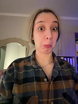 bigJuicyPussy online show from January 31, 7:11 pm