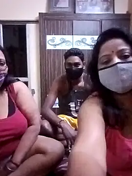 LoveOnStream online show from February 13, 1:07 pm