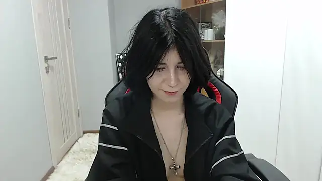 Snapshot of TinaQuiin chatting on September 12, 8:03 am TinaQuiin online show from September 12, 8:03 am