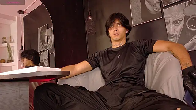 jett savage online show from December 1, 1:16 pm