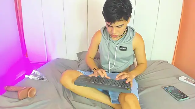 Felipe Cold online show from February 3, 6:22 am