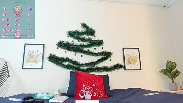 Snapshot of _Miaa_khalifa_ chatting on December 4, 3:32 pm Miaa khalifa online show from December 4, 3:32 pm