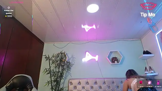 noelia milf19 online show from June 23, 1:47 am