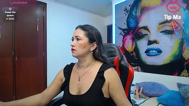 noelia milf19 online show from July 5, 10:06 pm