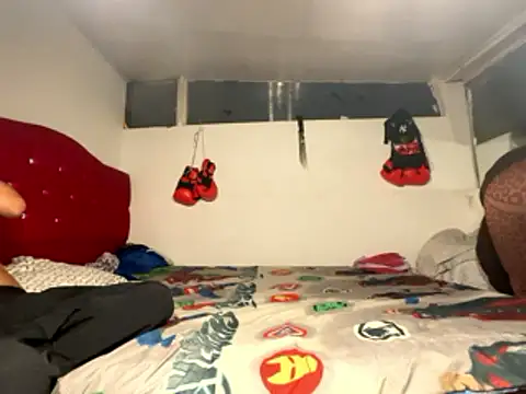 Snapshot of keith_russo chatting on December 17, 12:38 am keith russo online show from December 17, 12:38 am