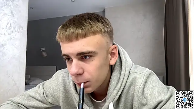 Snapshot of echowraith chatting on November 22, 9:19 am echowraith online show from November 22, 9:19 am