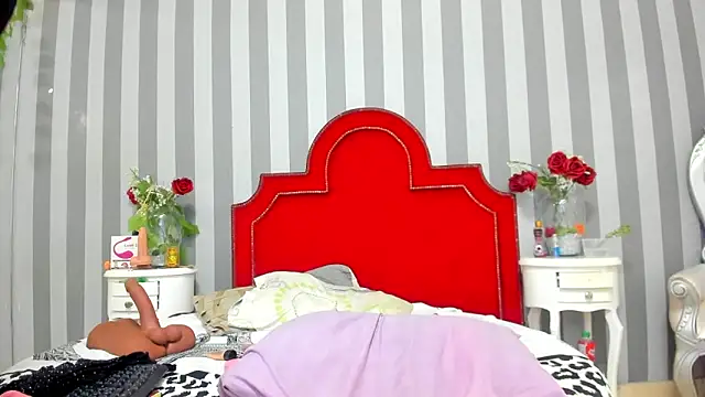 Salomee hernandez online show from December 4, 12:47 pm