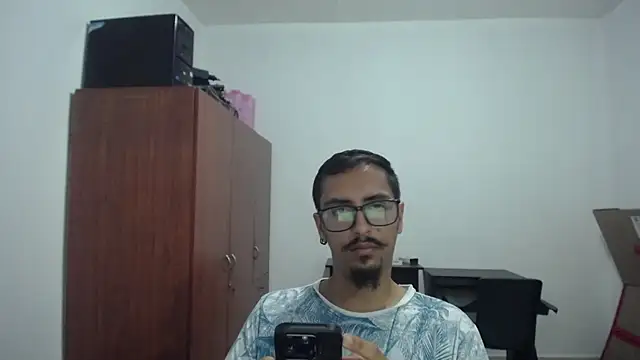 juannebula online show from September 30, 2:49 am