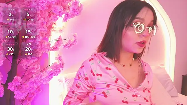 Clara Luu online show from July 29, 2:32 am