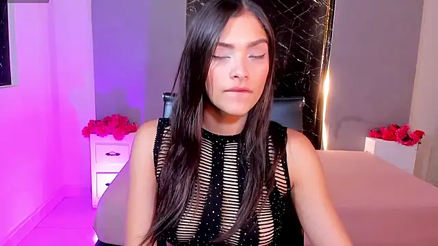 Hannacooper3 online show from September 22, 7:27 pm