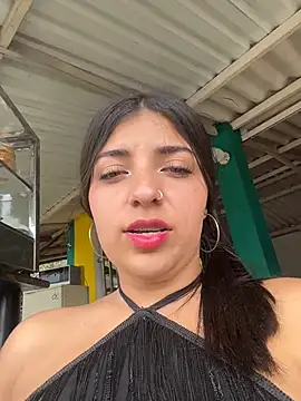 Isaa-Sweet online show from December 21, 6:26 pm