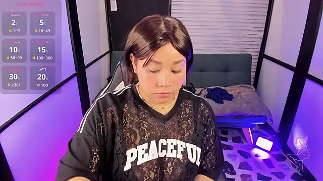 ThaliaBrooks  online show from October 10, 4:22 am