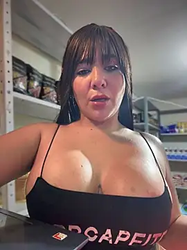 AlanaRouss online show from May 8, 12:27 am