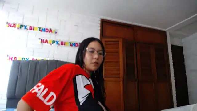 Snapshot of Naia_Stant chatting on October 13, 9:59 pm Naia Stant online show from October 13, 9:59 pm