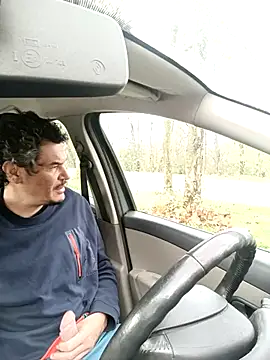 Snapshot of twitshe chatting on November 2, 12:51 pm twitshe online show from November 2, 12:51 pm