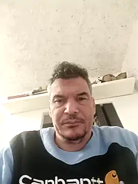 Snapshot of twitshe chatting on November 26, 8:21 pm twitshe online show from November 26, 8:21 pm