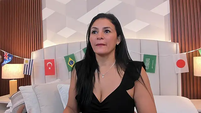 Mommy Naughty online show from July 20, 11:12 am