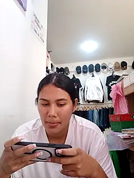 Snapshot of burbuja02 chatting on September 11, 2:39 pm burbuja02 online show from September 11, 2:39 pm