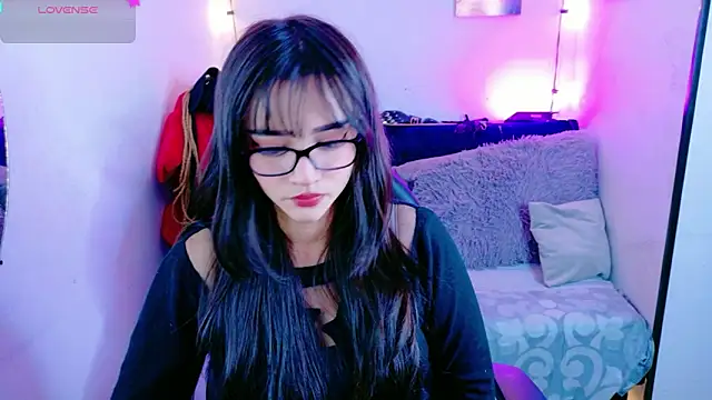 MiaVelvetDoll online show from November 4, 2:05 pm