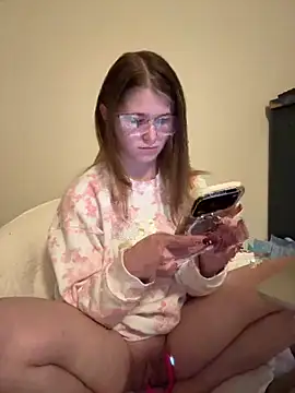 Riley ray69 online show from October 21, 8:53 pm