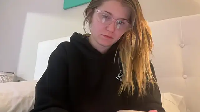 Riley ray69 online show from April 29, 2:48 am