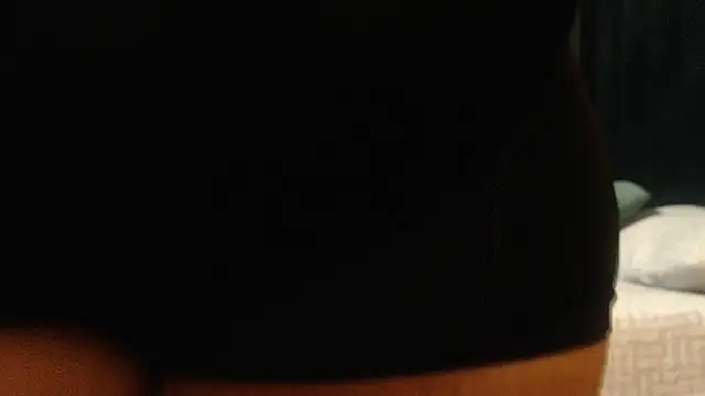 SEXYHUGEASS21 online show from June 18, 6:13 am
