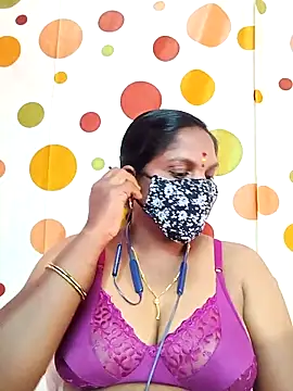 Snapshot of Tamil_Abinaya chatting on October 8, 5:38 am Tamil Abinaya online show from October 8, 5:38 am