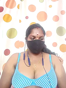 Snapshot of Tamil_Abinaya chatting on November 11, 5:13 pm Tamil Abinaya online show from November 11, 5:13 pm