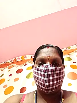 Snapshot of Tamil_Abinaya chatting on May 10, 5:18 pm Tamil Abinaya online show from May 10, 5:18 pm