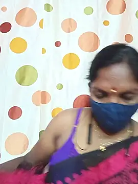 Snapshot of Tamil_Abinaya chatting on August 3, 4:33 pm Tamil Abinaya online show from August 3, 4:33 pm