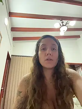 Snapshot of Sophia_House_ chatting on November 5, 2:33 am Sophia House online show from November 5, 2:33 am