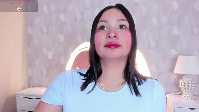 Snapshot of angel_ponce chatting on October 4, 12:47 pm angel ponce online show from October 4, 12:47 pm