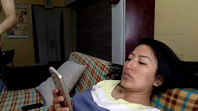 Snapshot of AlbyberCH chatting on March 6, 2:24 pm AlbyberCH online show from March 6, 2:24 pm