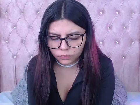 Snapshot of Jessica_Carter_01 chatting on May 5, 3:20 pm Jessica Carter 01 online show from May 5, 3:20 pm