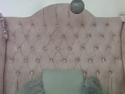 Snapshot of Jessica_Carter_01 chatting on May 19, 8:26 pm Jessica Carter 01 online show from May 19, 8:26 pm