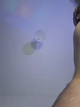 young swisscouple online show from April 1, 10:38 am