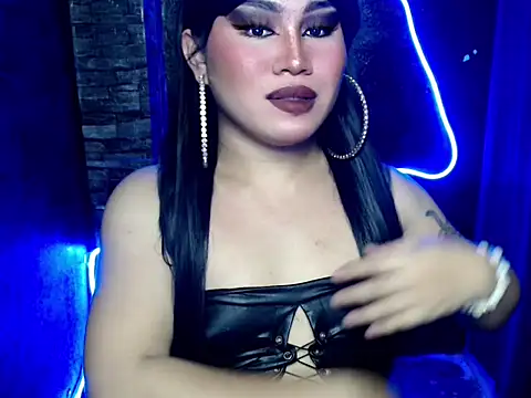 Snapshot of pretty_lassy chatting on October 19, 8:04 am pretty lassy online show from October 19, 8:04 am