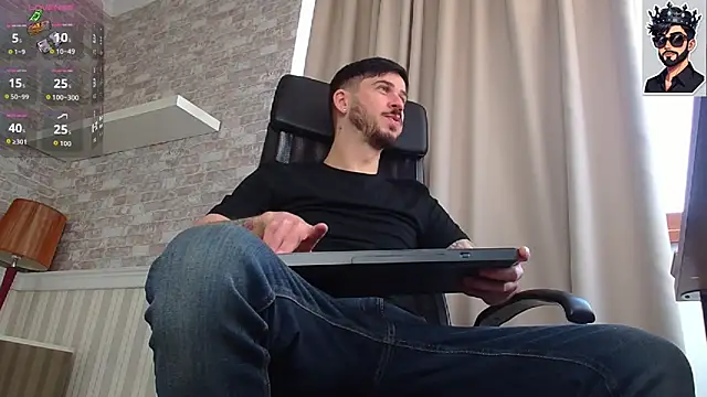 JonahShaw online show from October 31, 9:10 am