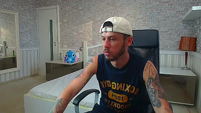 JonahShaw online show from July 16, 3:56 am